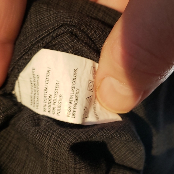 Van Heusen short sleeve button up dress shirt neck 16-16 1/2 charcoal is color - Picture 5 of 9